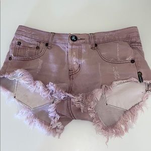 One Teaspoon mauve-like colored shorts